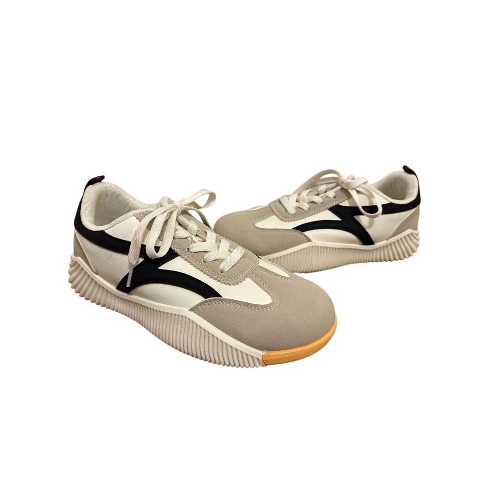 De Florence Casual Lace-Up Sneakers in Beige and‎ Black